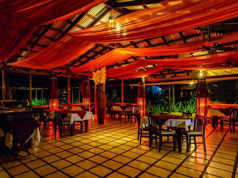 Manatus Hotel Tortuguero Exterior photo